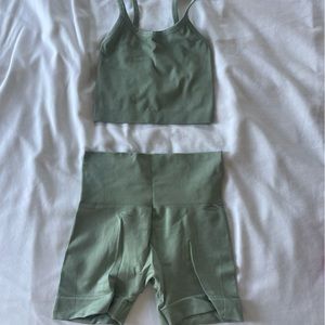 Set active Matcha set shorts and tank Sculptflex